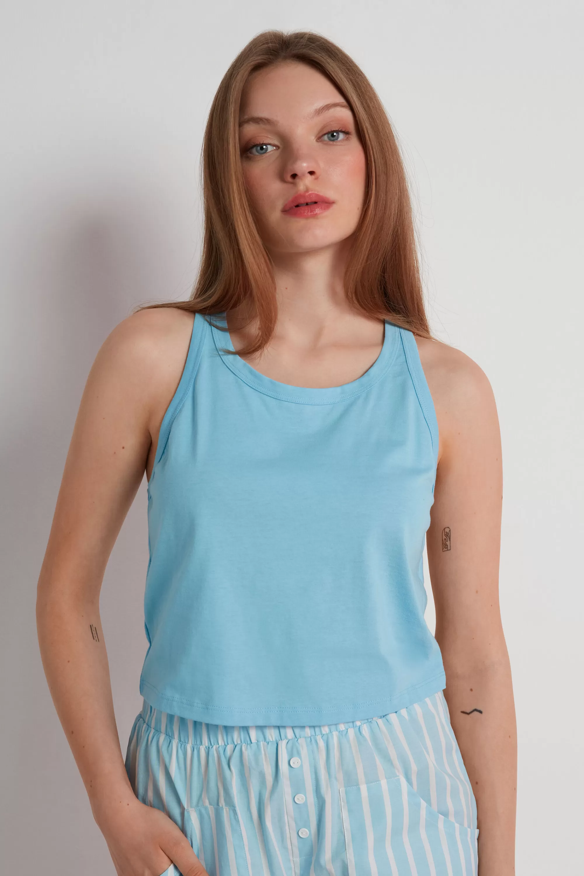 Fashion Canotta Corta In Cotone Spalle Americana - Pigiami Combinabili - Donna | Canotte e Top | Pigiami combinabili