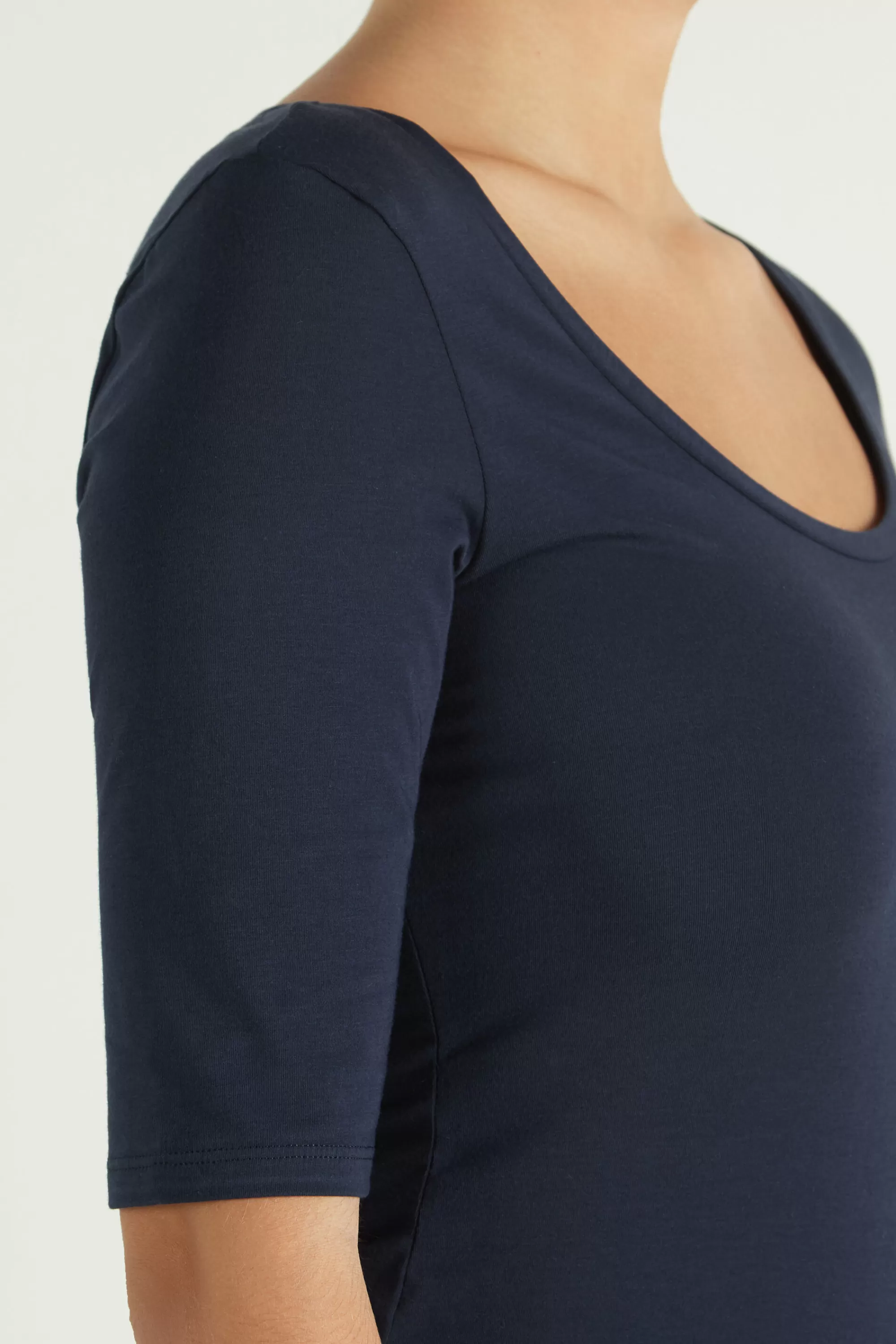 Discount Maglia Manica Corta Scollo Madonna In Cotone - Magliette Maniche Corte - Donna | Magliette maniche corte