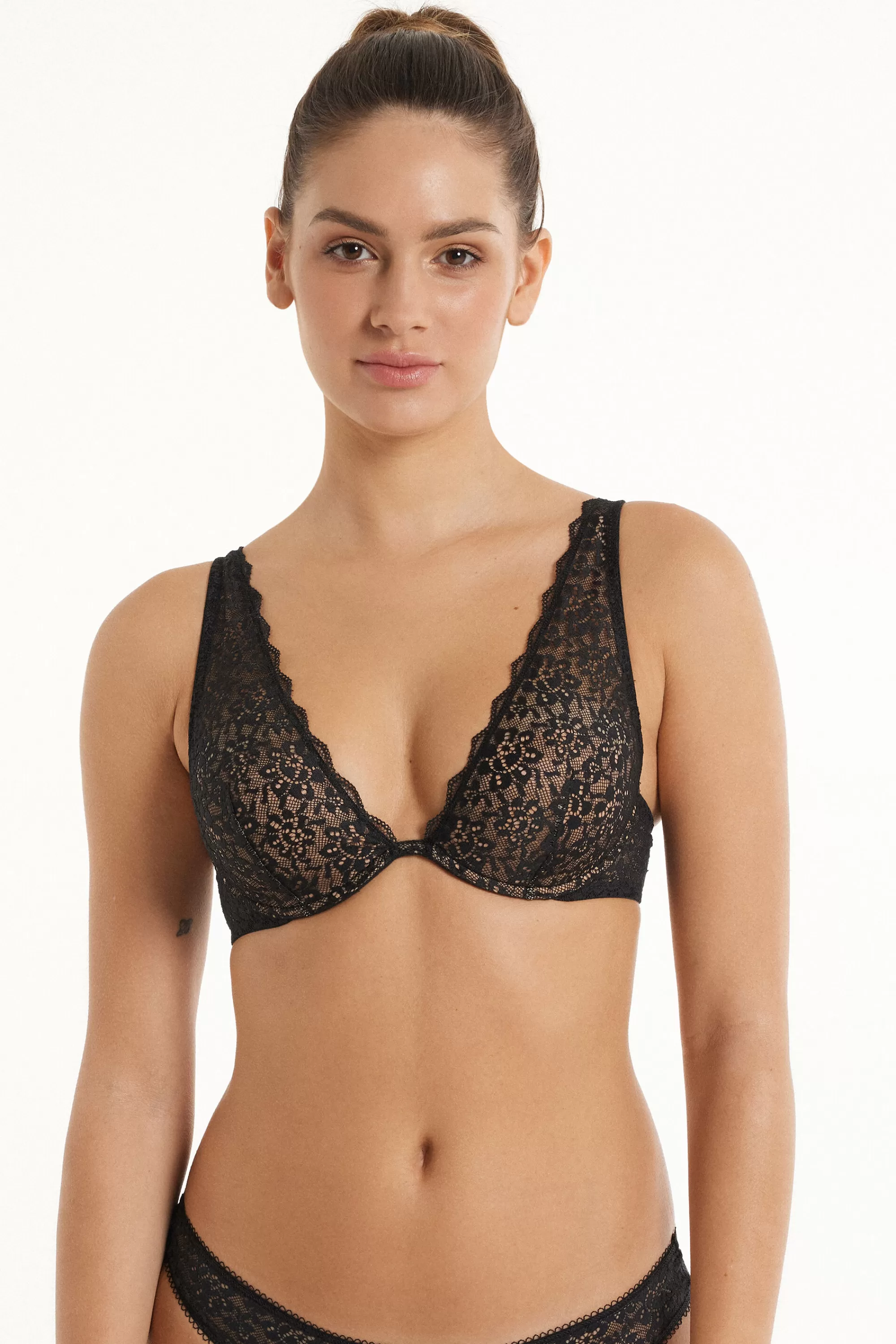 Hot Reggiseno Balconcino A Bralette Miami In Pizzo Riciclato - Bralette E Brassiere - Donna | Invisibile | Reggiseni