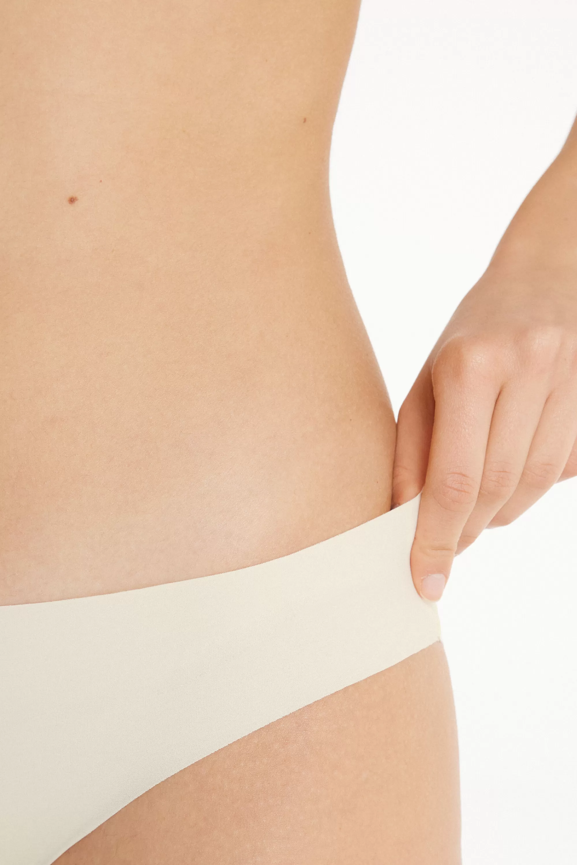 Store Slip Taglio Vivo In Microfibra - Slip Classico - Donna | Invisibile | Completi intimi